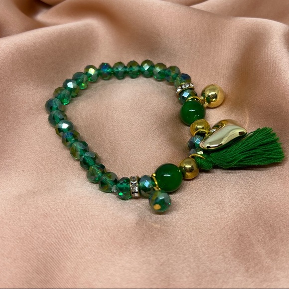 Green Crystal Gold Spacer Heart Charm Tassel Bracelet - Picture 1 of 4